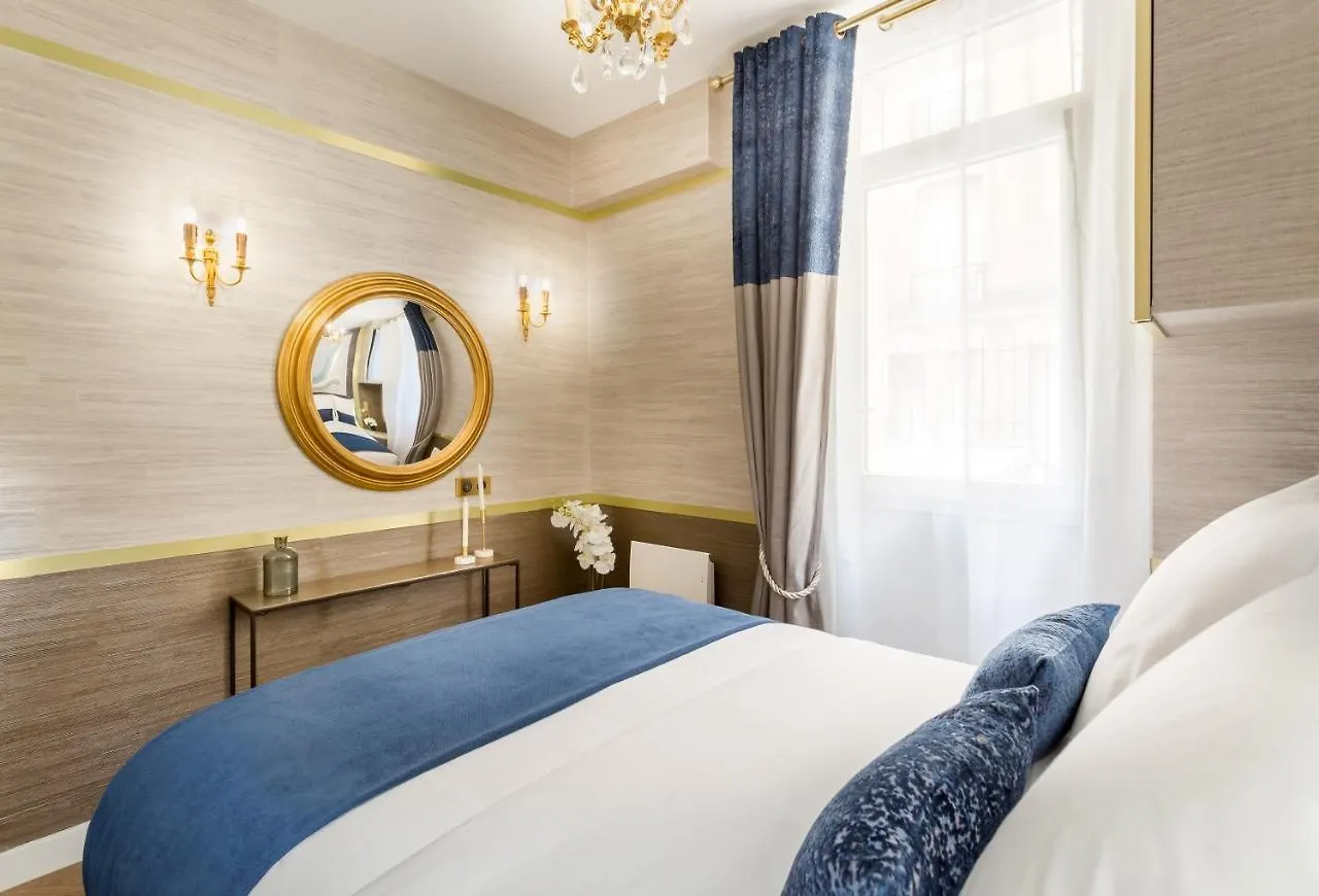 Merveil - Luxury - Tour Eiffel - Laos *